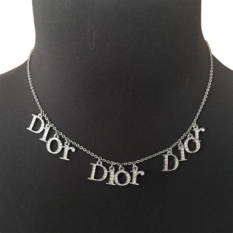 dior nrcklace